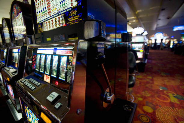 grab89 Grand Slam mobile interface showing live football and casino options